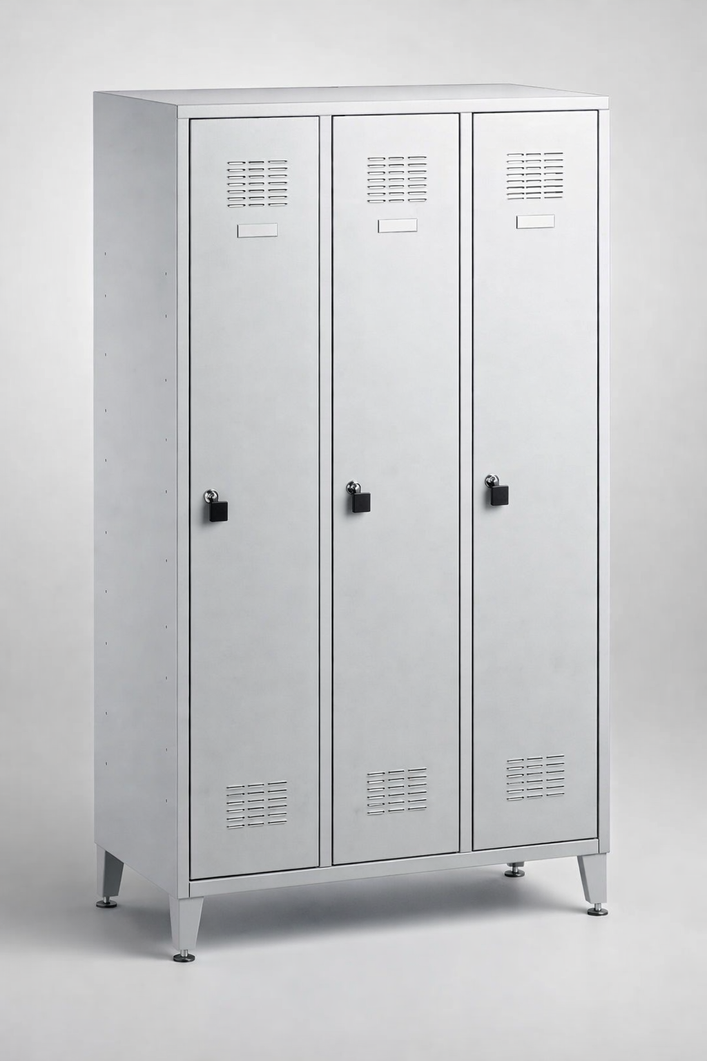Staff locker MSum 331 - orderly personal storage and a repeatable