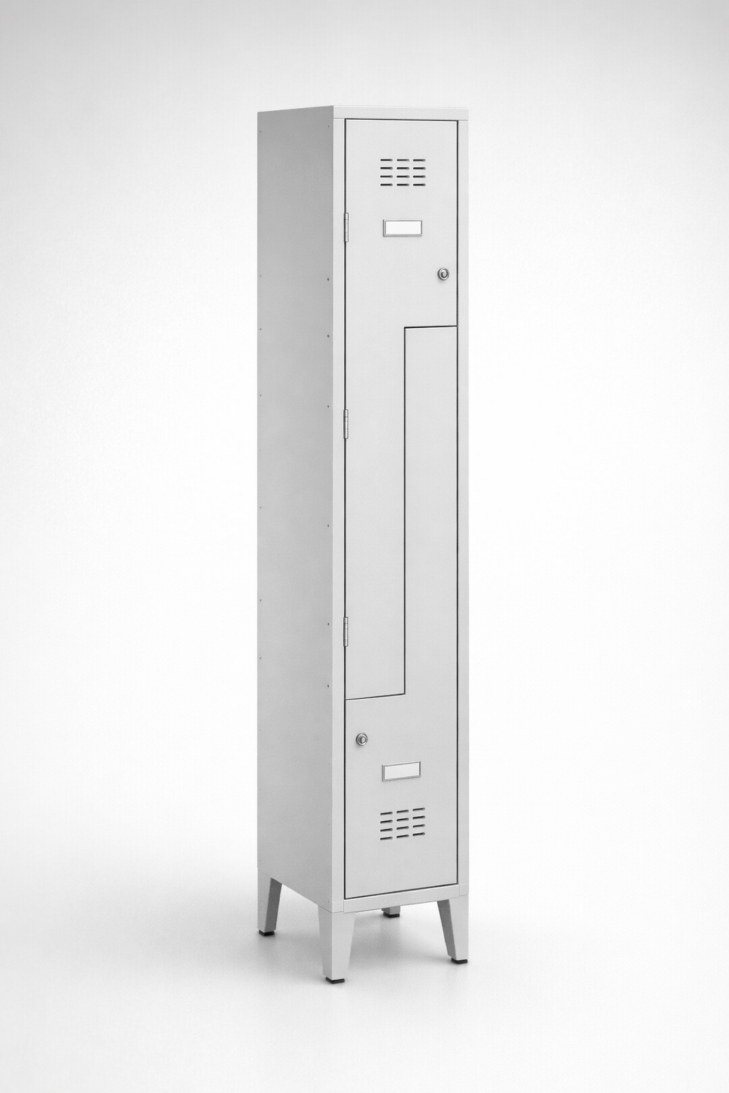 L-shaped staff locker Sul 31 W lx – with legs - efficient use of changing-room space while keeping