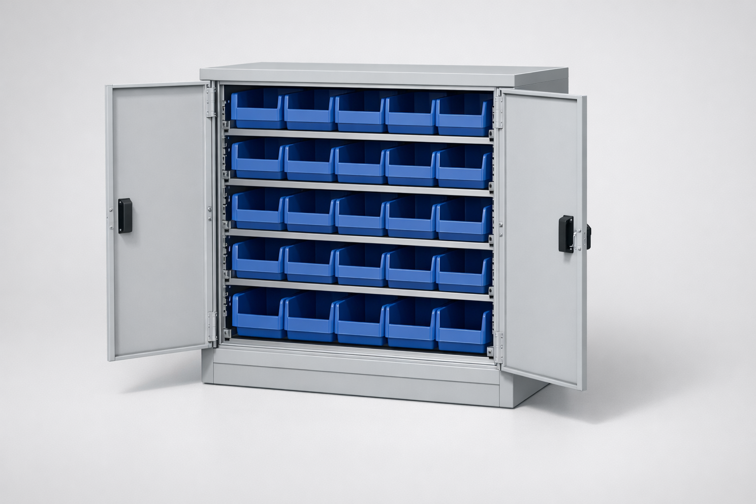 Workshop cabinet S4/h63 – 10 szt. - organised tools, components and service equipment